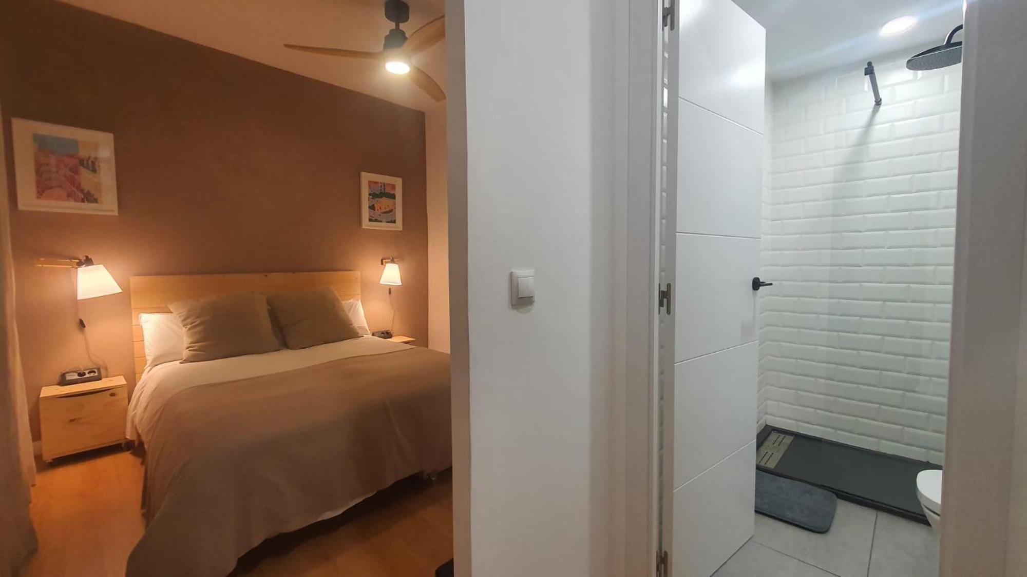 Rentadore Atocha Suites Madrid Dış mekan fotoğraf